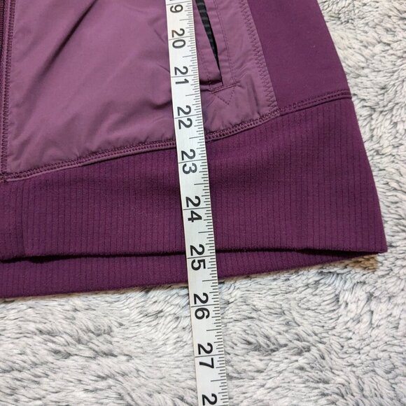 Lululemon Running Vest Run Won't Stop Purple Pockets Size 2 - Picture 10 of 10